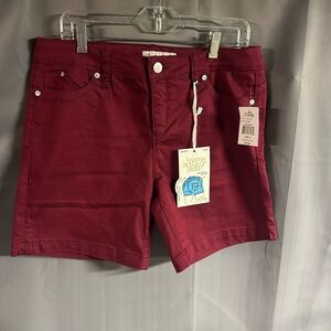 Sz 12 Royalty Wanna Betta Butt Shorts BNWT